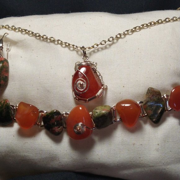 CCLHMHLLC Wirewrapped Jewellery Designs - Picture 2 of 4